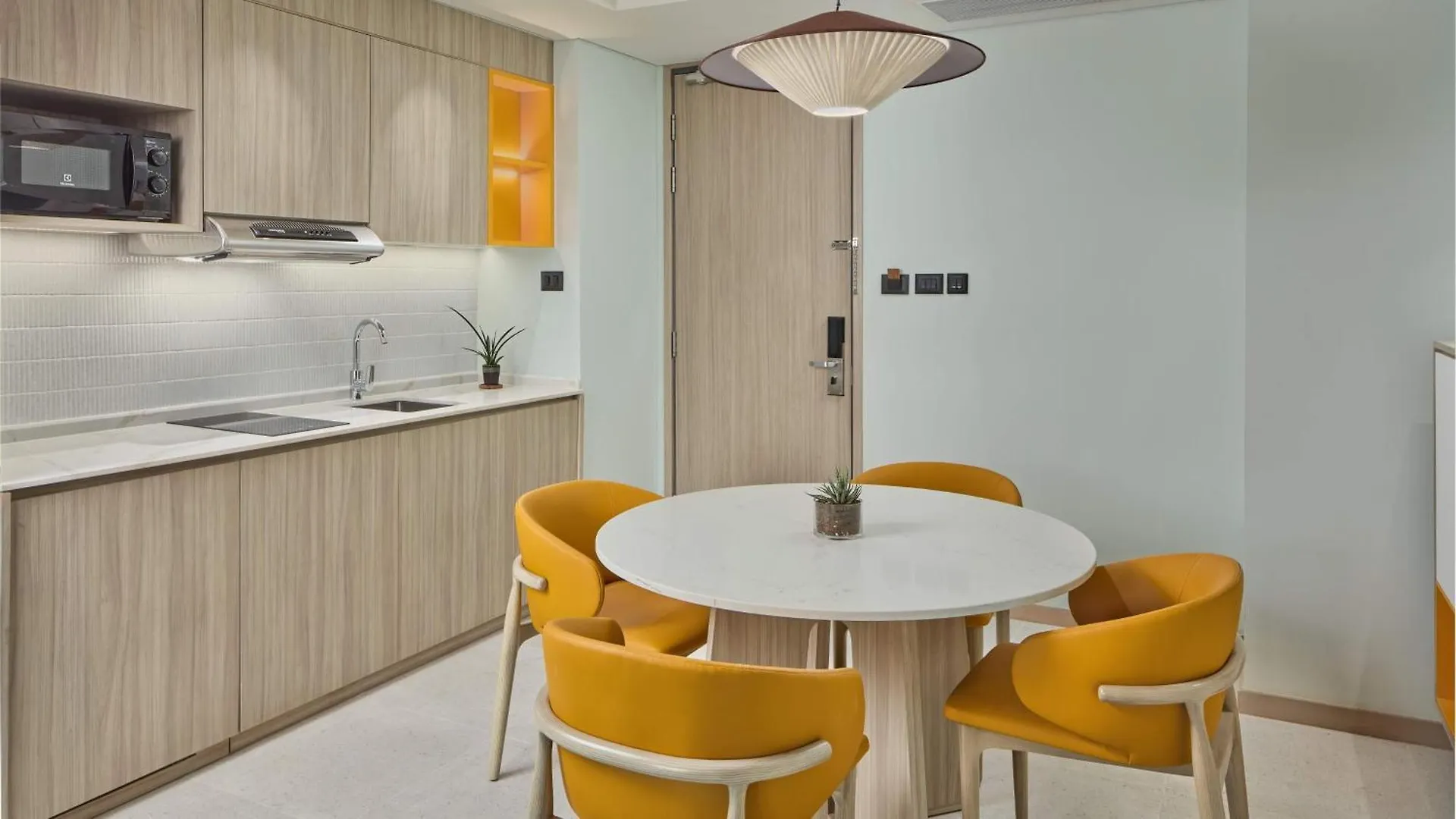 Holiday Inn & Suites Makati By Ihg Makati City Hotel