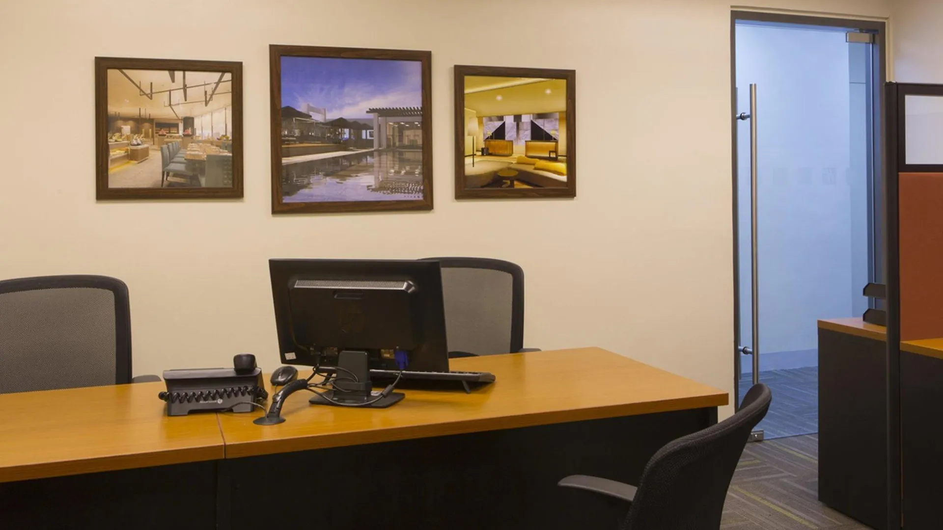 Hotel Holiday Inn & Suites Makati By Ihg Makati City