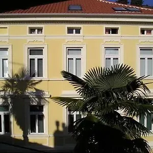 Apartment Damir