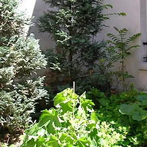 Des Pavillons צרפת
